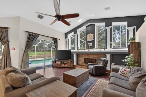 House in Riverview, Florida 5 bedrooms, 289.58 sq.m. № 2152313 - photo 6