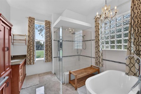 House in Riverview, Florida 5 bedrooms, 289.58 sq.m. № 2152313 - photo 28