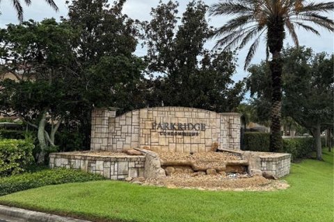 Copropriété à vendre à Sarasota, Floride: 3 chambres, 112.41 m2 № 1816128 - photo 16