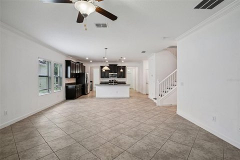House in Land O' Lakes, Florida 5 bedrooms, 350.52 sq.m. № 1852658 - photo 7