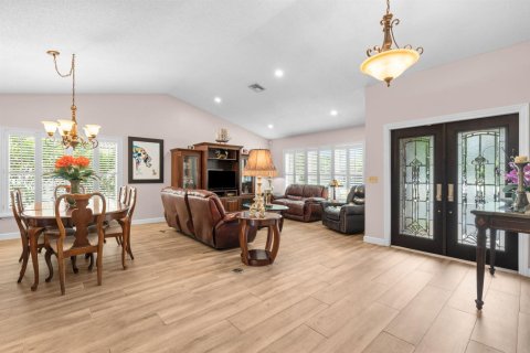 House in Plantation, Florida 4 bedrooms, 210.14 sq.m. № 2261571 - photo 6