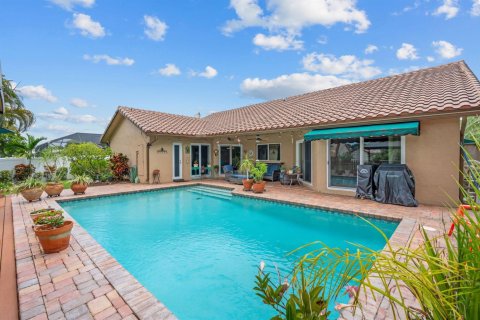 House in Plantation, Florida 4 bedrooms, 210.14 sq.m. № 2261571 - photo 28