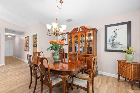 House in Plantation, Florida 4 bedrooms, 210.14 sq.m. № 2261571 - photo 10