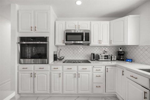 Villa ou maison à louer à Cape Coral, Floride: 3 chambres, 168.9 m2 № 1747258 - photo 15