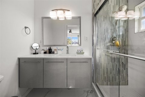 Villa ou maison à louer à Cape Coral, Floride: 3 chambres, 168.9 m2 № 1747258 - photo 28