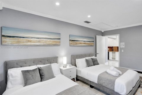 Купить виллу или дом в Лайтхаус-Пойнт, Флорида 6 спален, 264.4м2, № 2011766 - фото 21