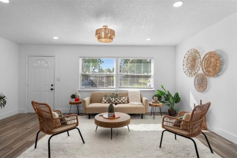 Villa ou maison à vendre à Dade City, Floride: 4 chambres, 148.83 m2 № 2437167 - photo 6