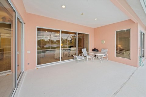 House in Bradenton, Florida 3 bedrooms, 222.22 sq.m. № 1858113 - photo 28