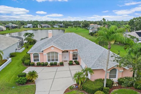 House in Bradenton, Florida 3 bedrooms, 222.22 sq.m. № 1858113 - photo 1