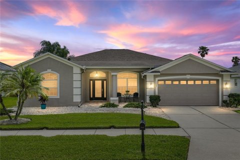 Villa ou maison à vendre à Trinity, Floride: 4 chambres, 231.33 m2 № 2217225 - photo 2