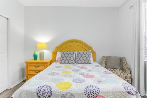 Casa en venta en Davenport, Florida, 6 dormitorios, 315.5 m2 № 2235319 - foto 13