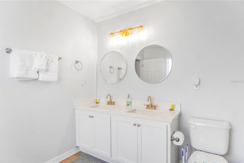 Casa en venta en Davenport, Florida, 6 dormitorios, 315.5 m2 № 2235319 - foto 20