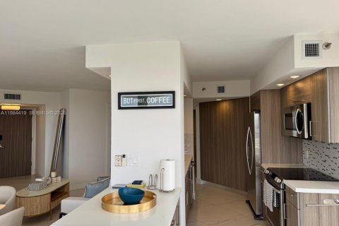 Купить кондоминиум в Авентура, Флорида 2 спальни, 120.77м2, № 2049065 - фото 8