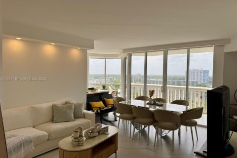 Кондоминиум с 2 спальнями в Авентура, Флорида № 2049065