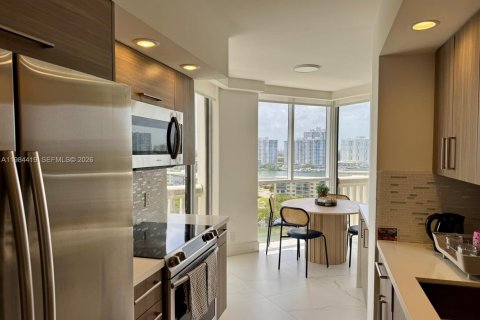 Купить кондоминиум в Авентура, Флорида 2 спальни, 120.77м2, № 2049065 - фото 9