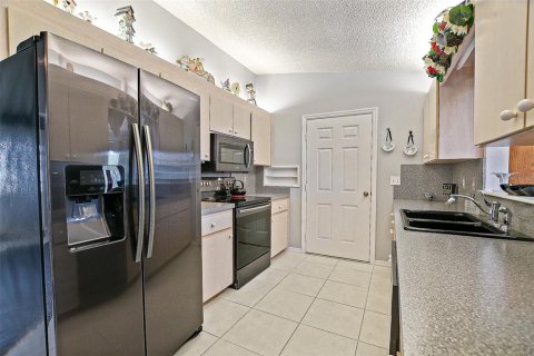 House in Summerfield, Florida 2 bedrooms, 125.98 sq.m. № 1855484 - photo 19
