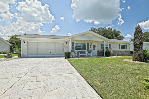 House in Summerfield, Florida 2 bedrooms, 125.98 sq.m. № 1855484 - photo 2