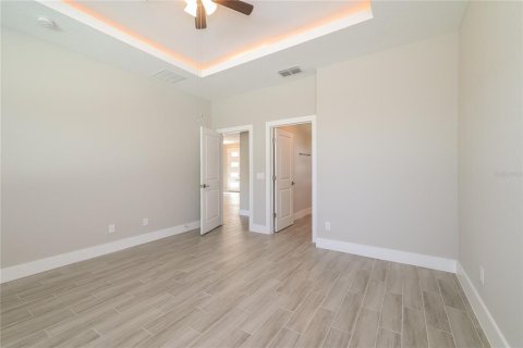 Casa en alquiler en Kissimmee, Florida, 4 dormitorios, 155.15 m2 № 2112990 - foto 12