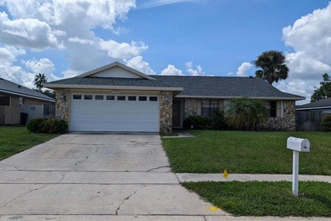 House in Orlando, Florida 3 bedrooms, 141.58 sq.m. № 1884282 - photo 1