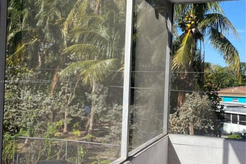 Copropriété à louer à Miami, Floride: 2 chambres, 80.82 m2 № 1936903 - photo 14
