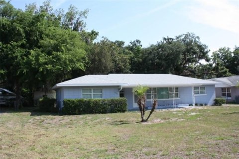 Casa en Leesburg, Florida 2 dormitorios, 129.69 m2 № 2111328