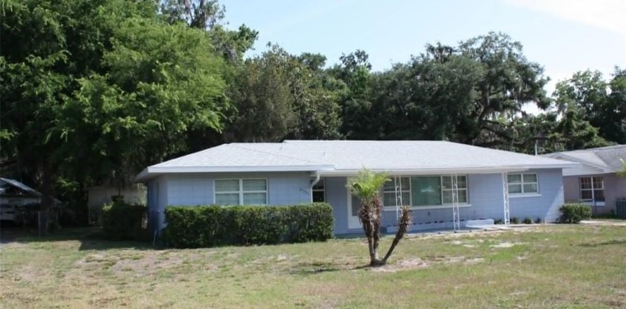 Villa ou maison à Leesburg, Floride 2 chambres, 129.69 m2 № 2111328