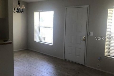 Condominio en venta en Tarpon Springs, Florida, 3 dormitorios, 94.76 m2 № 1918448 - foto 11