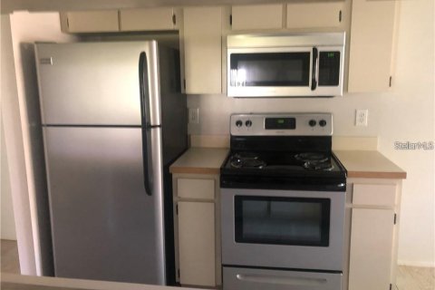 Condominio en venta en Tarpon Springs, Florida, 3 dormitorios, 94.76 m2 № 1918448 - foto 13