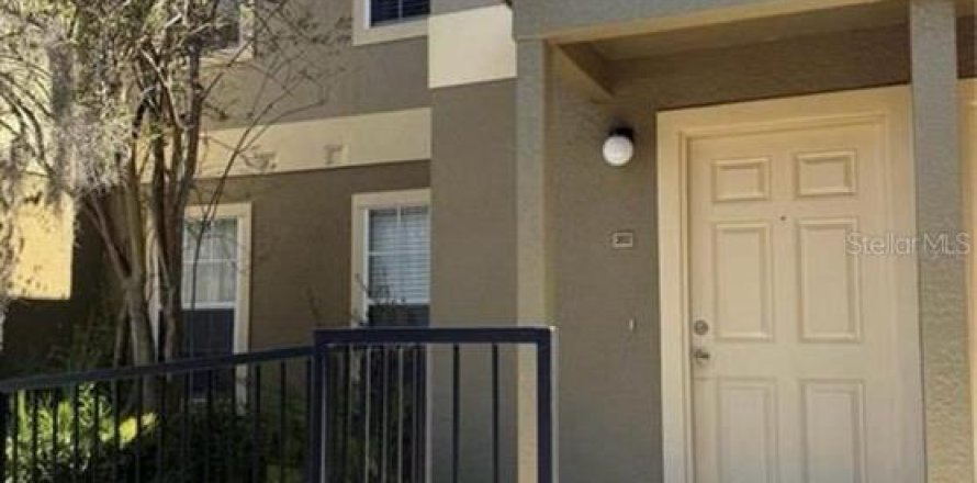 Condo in Zephyrhills, Florida, 3 bedrooms  № 1720638
