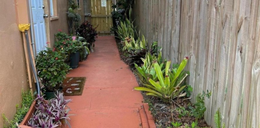 Appartement à West Palm Beach, Floride 2 chambres, 66.89 m2 № 996423