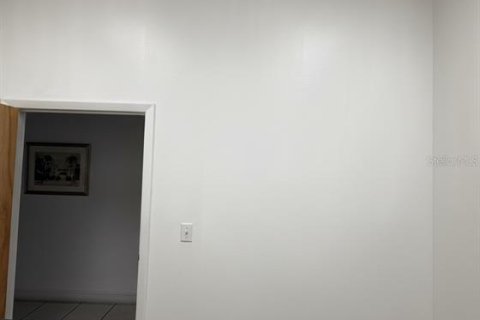 Immobilier commercial à louer à Orlando, Floride № 2166162 - photo 7