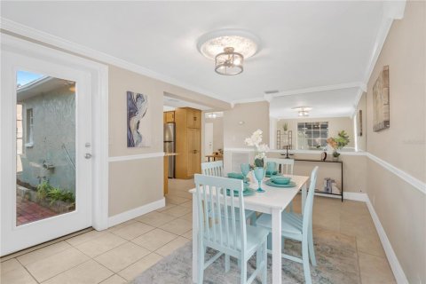 Villa ou maison à vendre à Tampa, Floride: 4 chambres, 155.05 m2 № 2399049 - photo 7