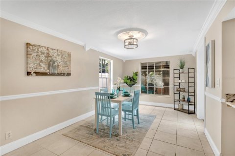 Villa ou maison à vendre à Tampa, Floride: 4 chambres, 155.05 m2 № 2399049 - photo 8
