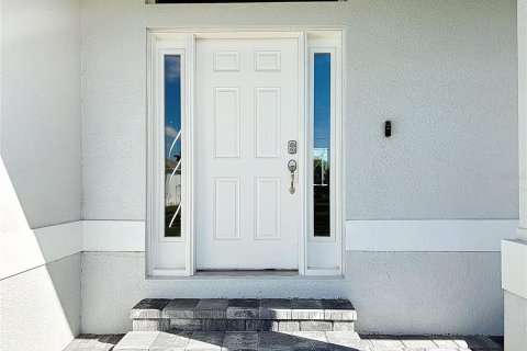 Casa en alquiler en Rotonda, Florida, 2 dormitorios, 156.82 m2 № 2229270 - foto 13