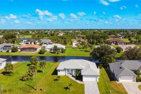 Casa en alquiler en Rotonda, Florida, 2 dormitorios, 156.82 m2 № 2229270 - foto 7