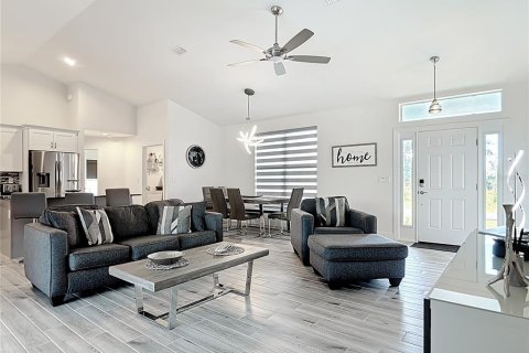Casa en alquiler en Rotonda, Florida, 2 dormitorios, 156.82 m2 № 2229270 - foto 4