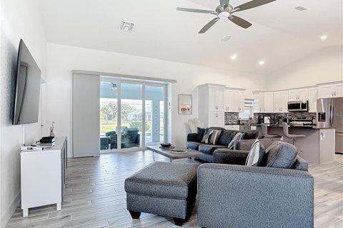 Casa en alquiler en Rotonda, Florida, 2 dormitorios, 156.82 m2 № 2229270 - foto 15