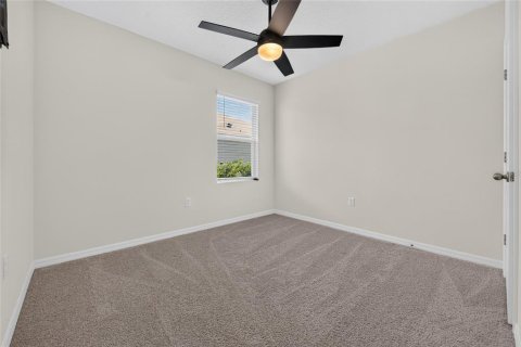 Villa ou maison à louer à Ormond Beach, Floride: 4 chambres, 171.5 m2 № 2412599 - photo 18