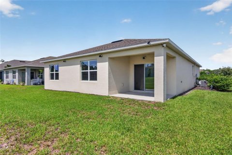 Villa ou maison à louer à Ormond Beach, Floride: 4 chambres, 171.5 m2 № 2412599 - photo 23