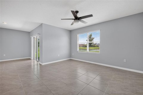 Villa ou maison à louer à Ormond Beach, Floride: 4 chambres, 171.5 m2 № 2412599 - photo 4