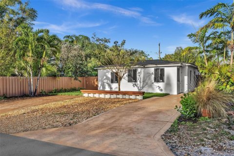 Villa ou maison à louer à Fort Lauderdale, Floride: 3 chambres, 92.9 m2 № 1972797 - photo 5