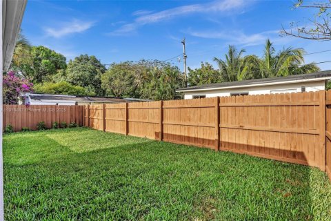 Villa ou maison à louer à Fort Lauderdale, Floride: 3 chambres, 92.9 m2 № 1972797 - photo 24