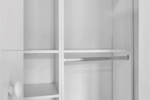 Villa ou maison à louer à Fort Lauderdale, Floride: 3 chambres, 92.9 m2 № 1972797 - photo 28