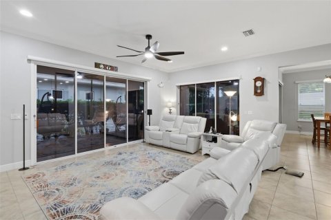Villa ou maison à vendre à Groveland, Floride: 2 chambres, 198.81 m2 № 2225631 - photo 6