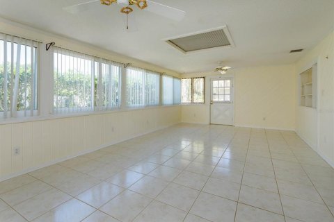 House in Orlando, Florida 2 bedrooms, 154.03 sq.m. № 1796560 - photo 12