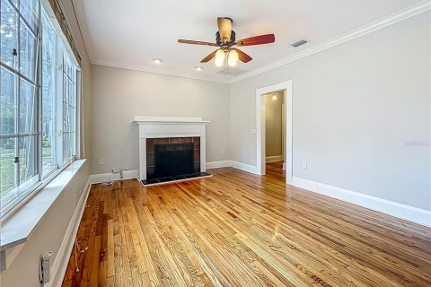 House in Tampa, Florida 3 bedrooms, 166.2 sq.m. № 1870480 - photo 6