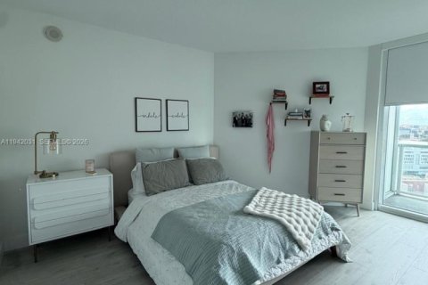 Copropriété à louer à Miami, Floride: 2 chambres, 100.71 m2 № 1999008 - photo 8