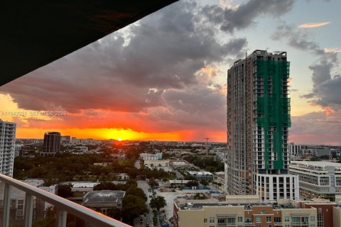 Copropriété à louer à Miami, Floride: 2 chambres, 100.71 m2 № 1999008 - photo 13