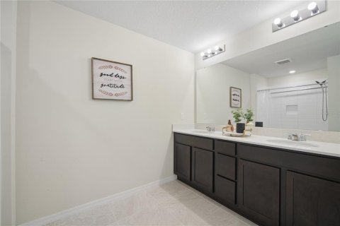 Touwnhouse à vendre à Kissimmee, Floride: 3 chambres, 157.84 m2 № 2141898 - photo 15