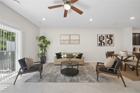 Touwnhouse à vendre à Kissimmee, Floride: 3 chambres, 157.84 m2 № 2141898 - photo 10